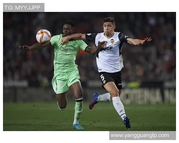 实验中学足球明星评选揭晓十位杰出球员展现青春风采与竞技精神